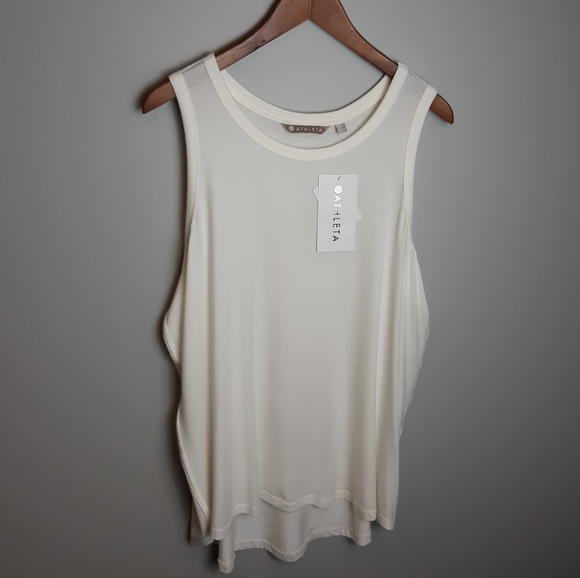 Athleta Tops - Athleta  Cloudlight Easy Tank